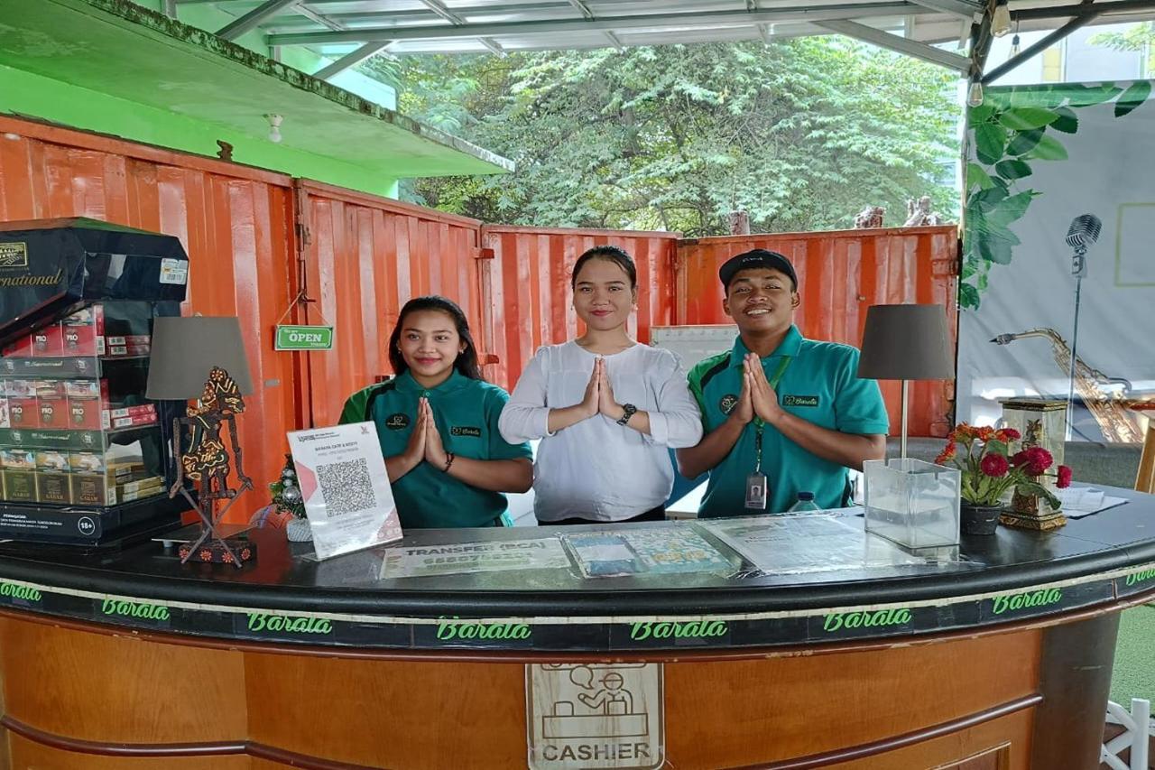 Barata Hotel Near Bandara Soekarno Hatta Tangerang Esterno foto