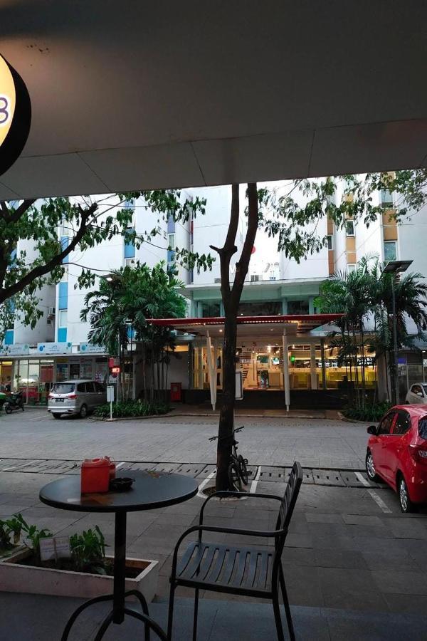 Barata Hotel Near Bandara Soekarno Hatta Tangerang Esterno foto